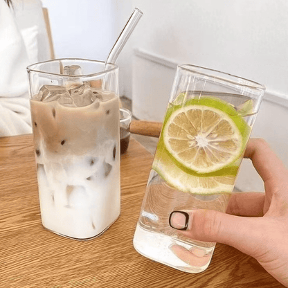 Multi-Purpose Borosilicate Glass Coffee and Juice Cup with Cover(400ml)